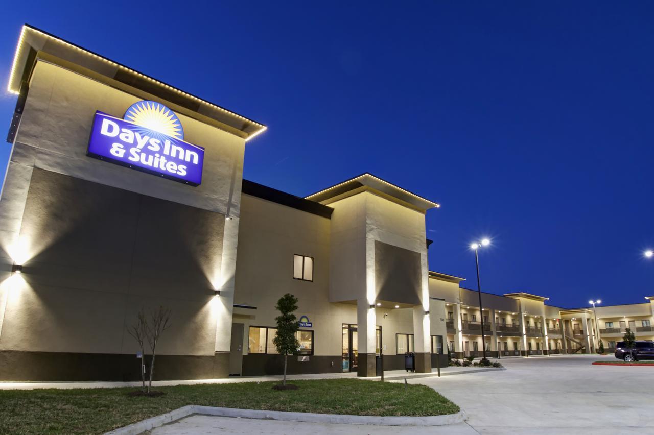 Days Inn & Suites By Wyndham Порт-Артур Экстерьер фото